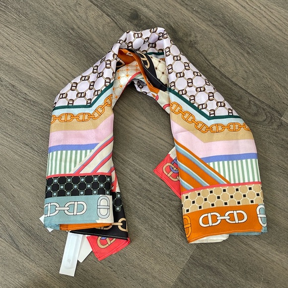 Ann Taylor Accessories - Silk Print Scarf